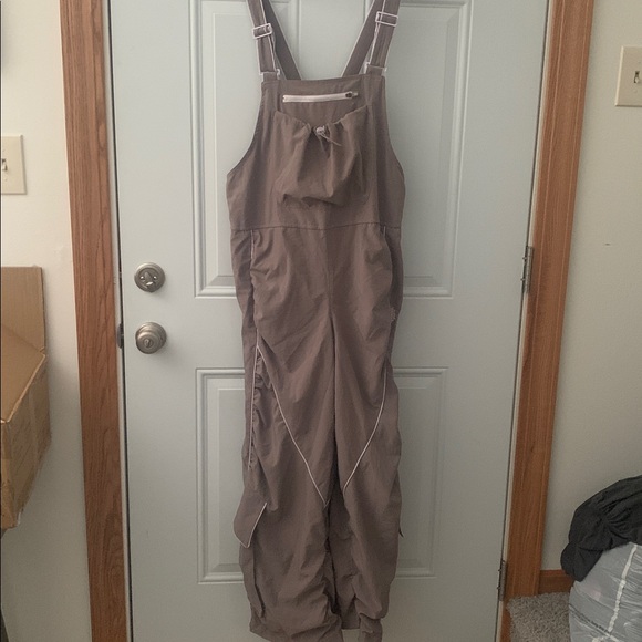Nwt Deep in the valley jumpsuit - Picture 4 of 6